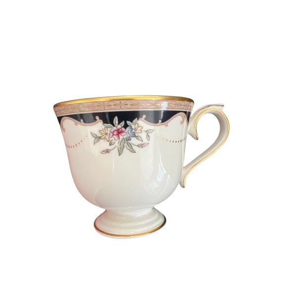 Lenox Ambassador Collection Hartwell House Discontinued Footed Cup Vintage - Picture 1 of 6